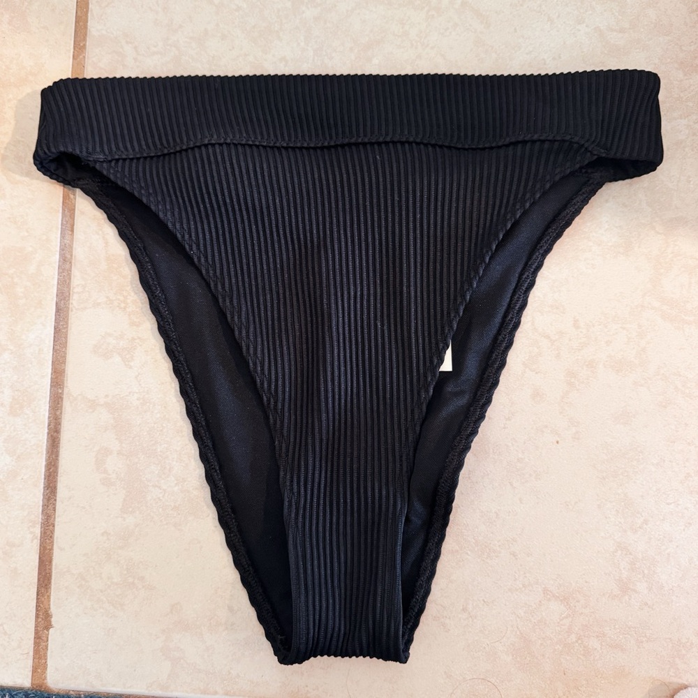 NWOT Hollister Ribbed High-Waist High-Leg Bikini Bottom